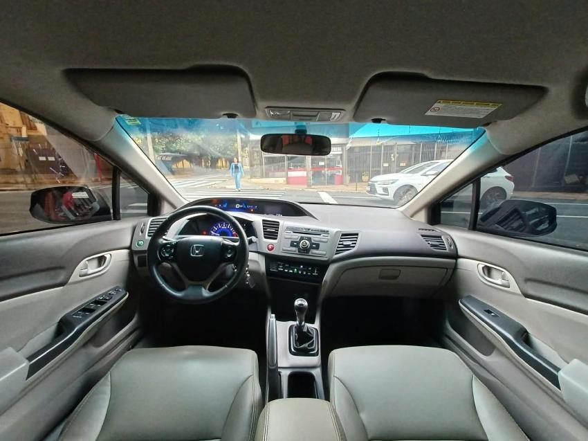 HONDA Civic - Foto