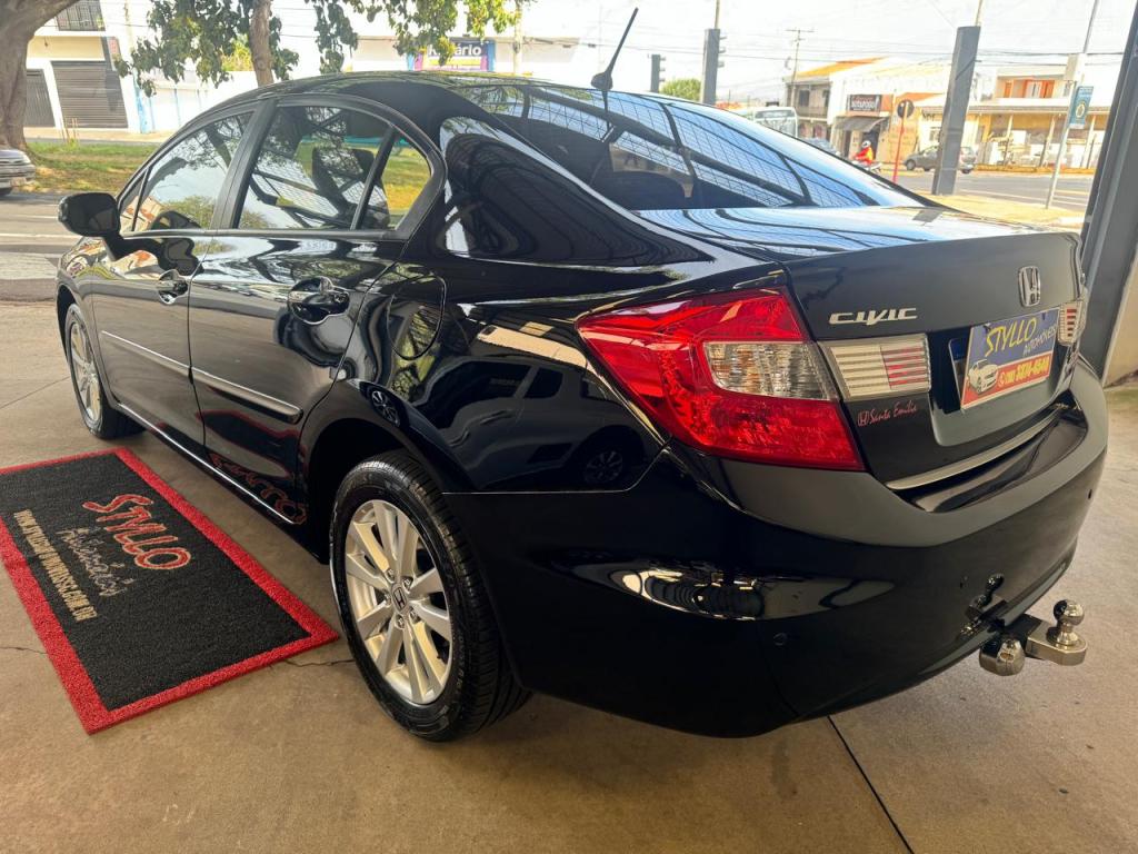 HONDA Civic - Foto