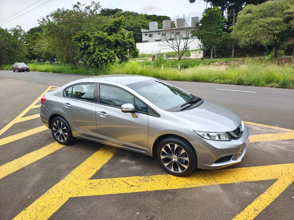 HONDA Civic - Foto