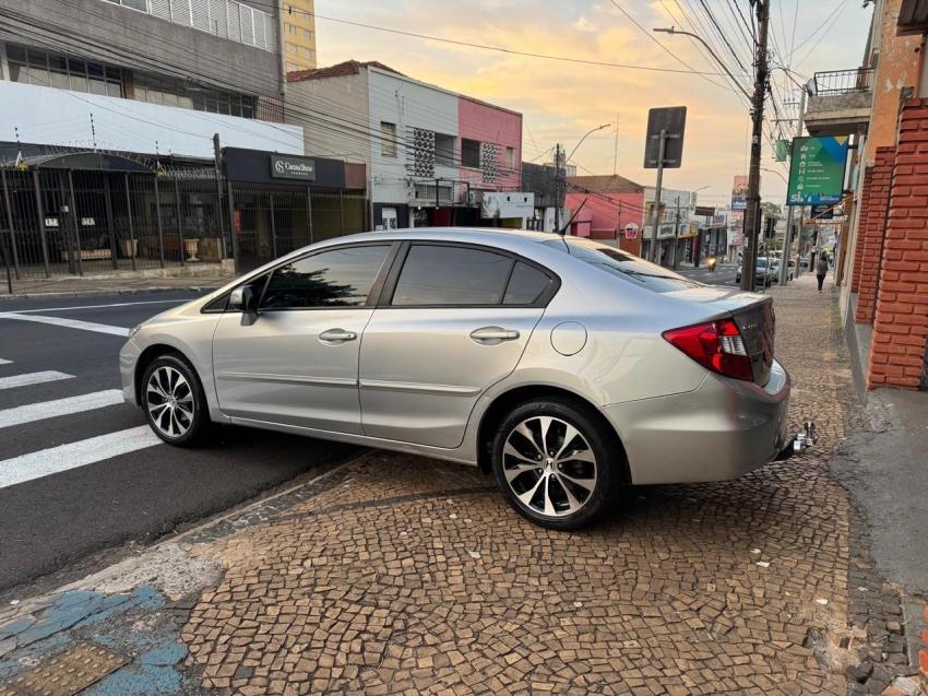 HONDA Civic - Foto