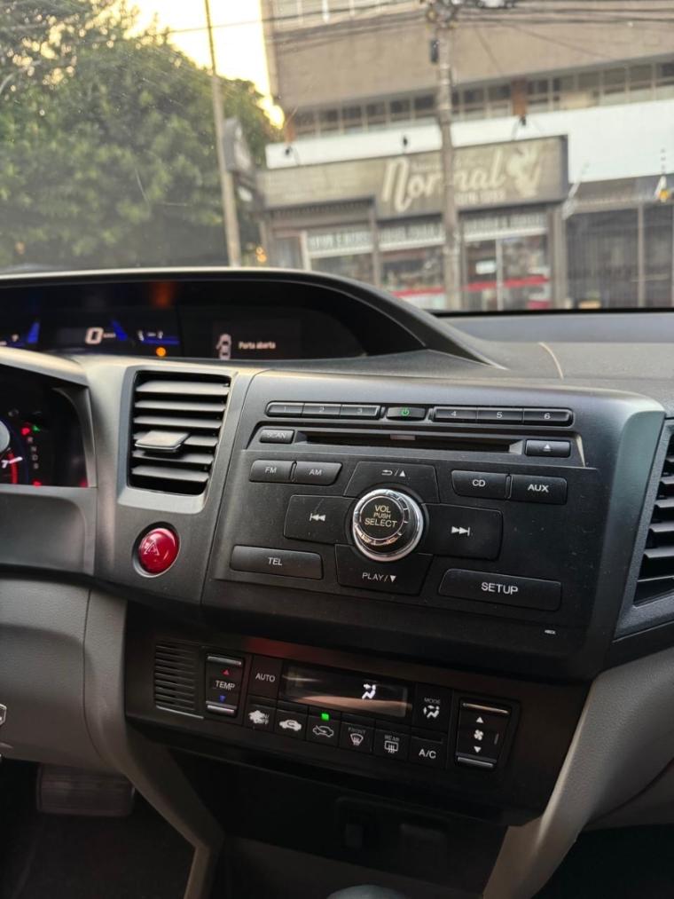 HONDA Civic - Foto