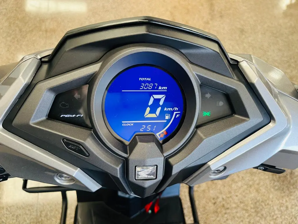 HONDA Elite 125 - Foto