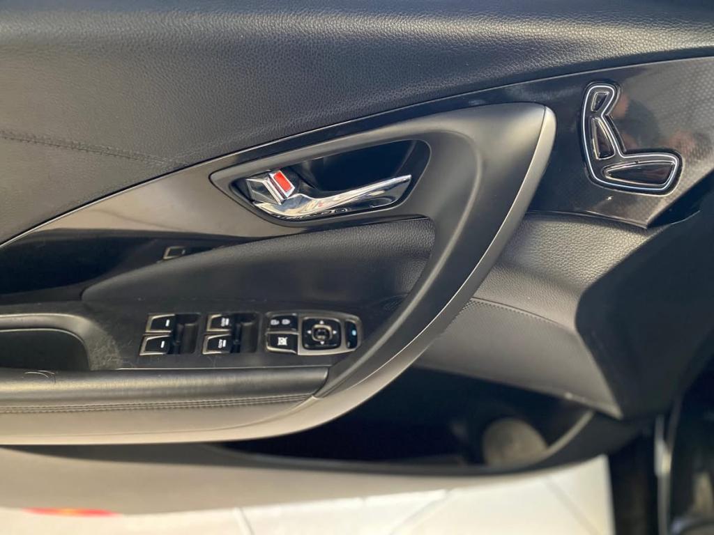 HYUNDAI Azera - Foto