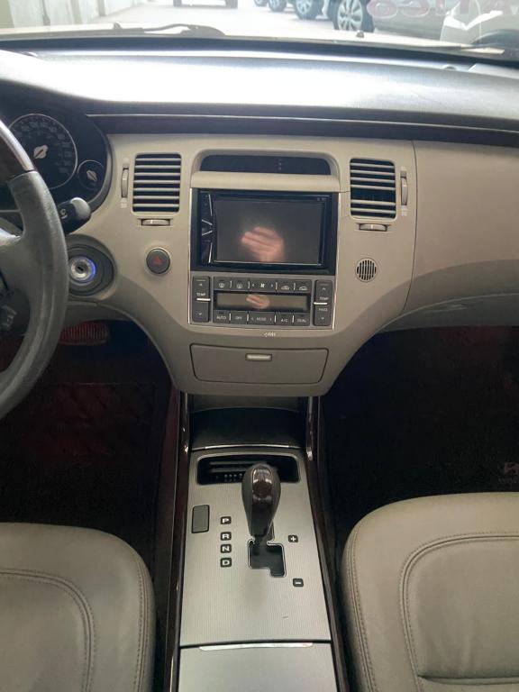 HYUNDAI Azera - Foto