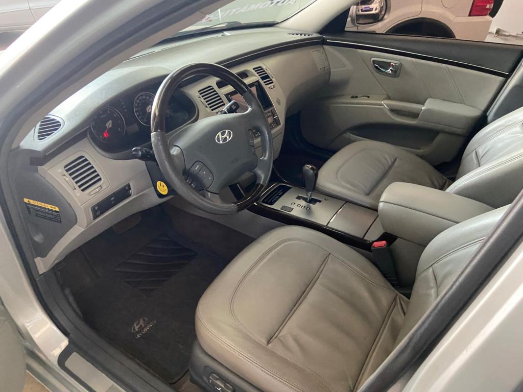 HYUNDAI Azera - Foto