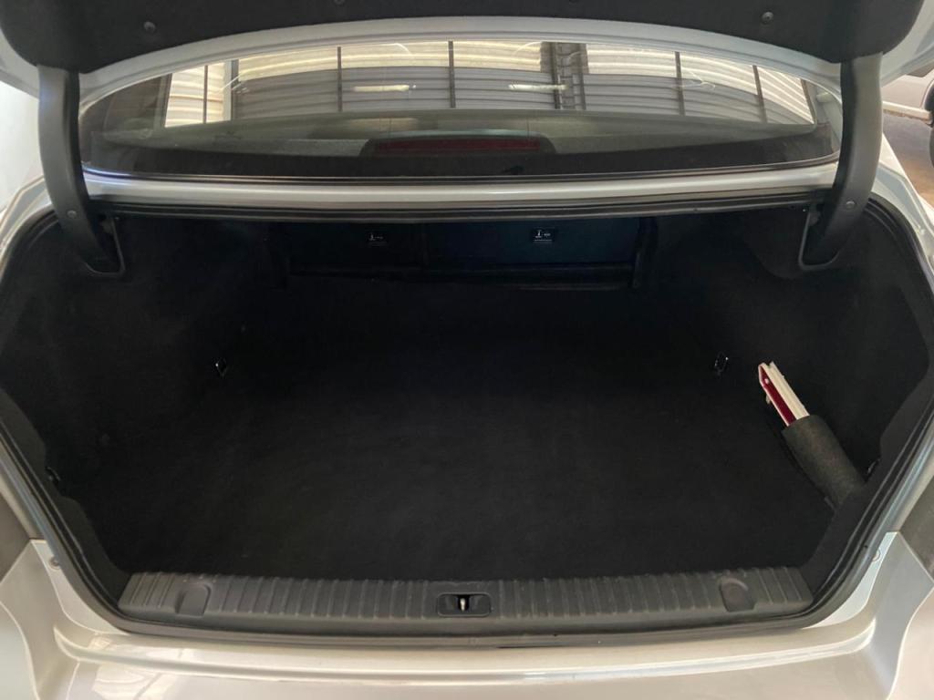 HYUNDAI Azera - Foto