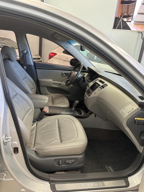HYUNDAI Azera - Foto