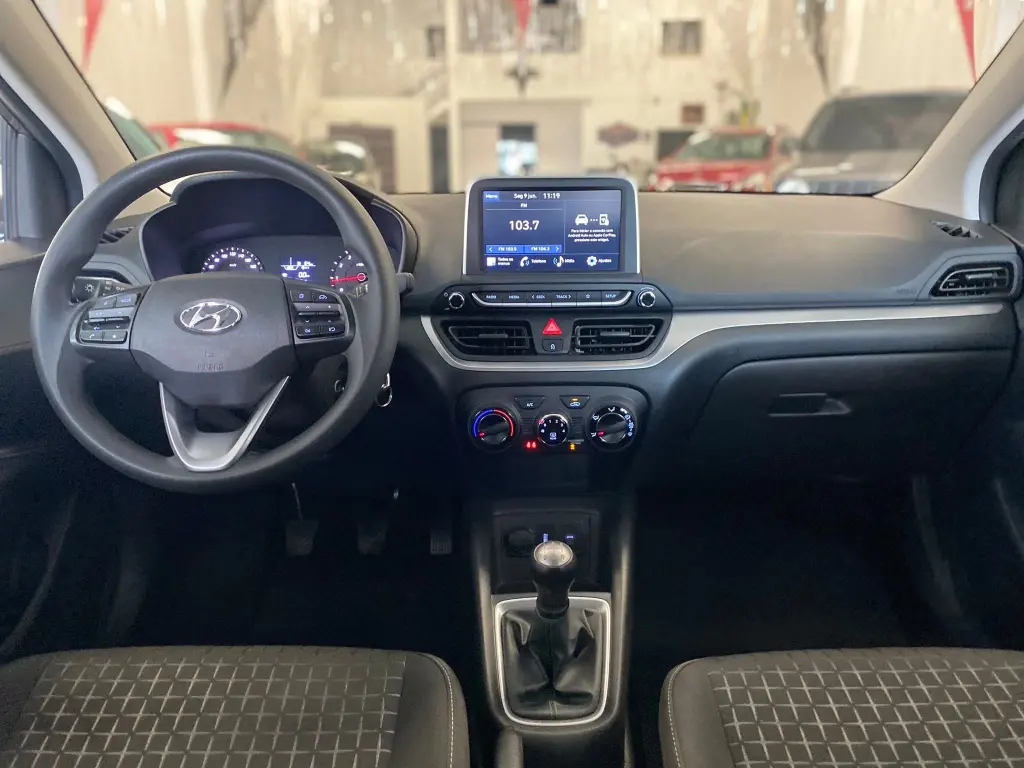 HYUNDAI HB 20 Hatch - Foto