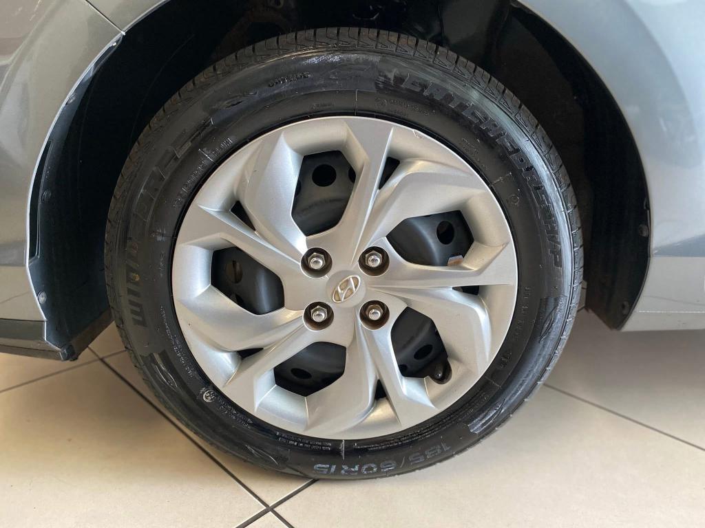 HYUNDAI HB 20 Hatch - Foto