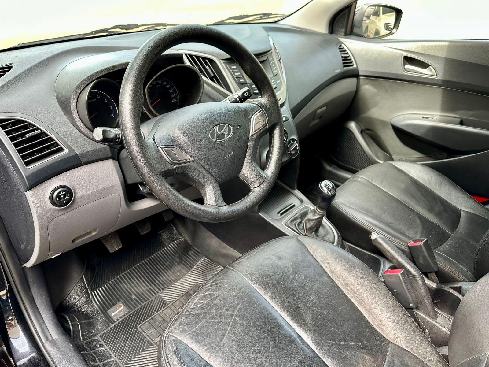 HYUNDAI HB 20 Hatch - Foto