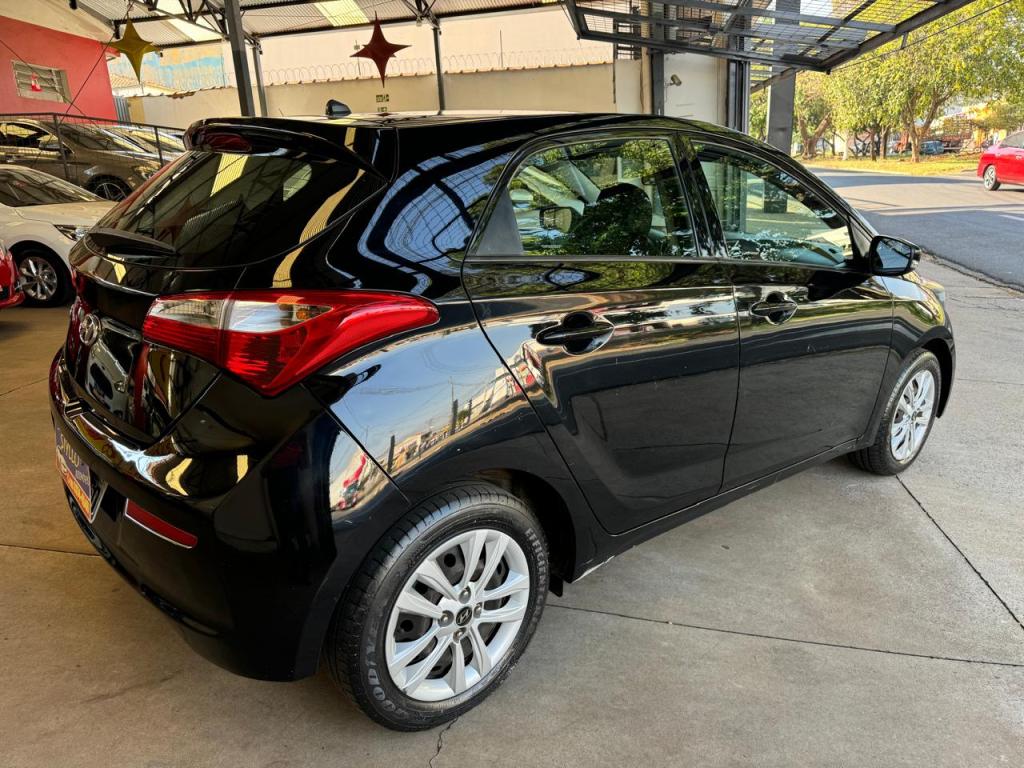 HYUNDAI HB 20 Hatch - Foto