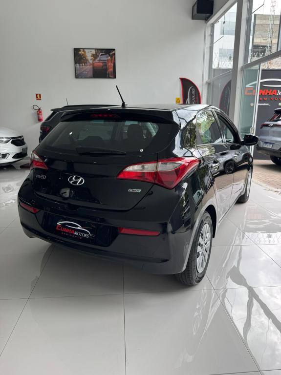 HYUNDAI HB 20 Hatch - Foto