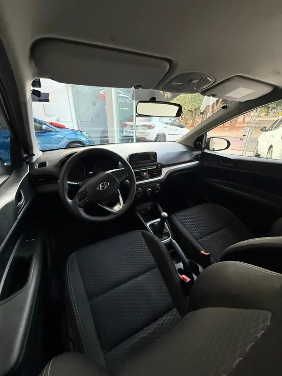 HYUNDAI HB 20 Hatch - Foto