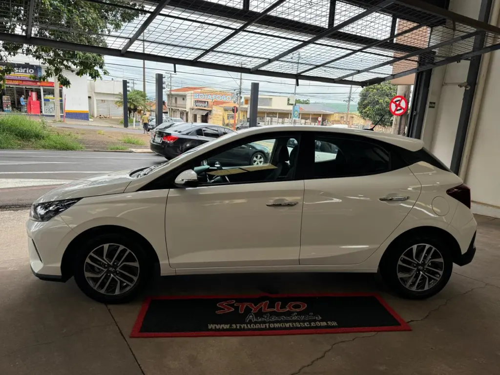 HYUNDAI HB 20 Hatch - Foto