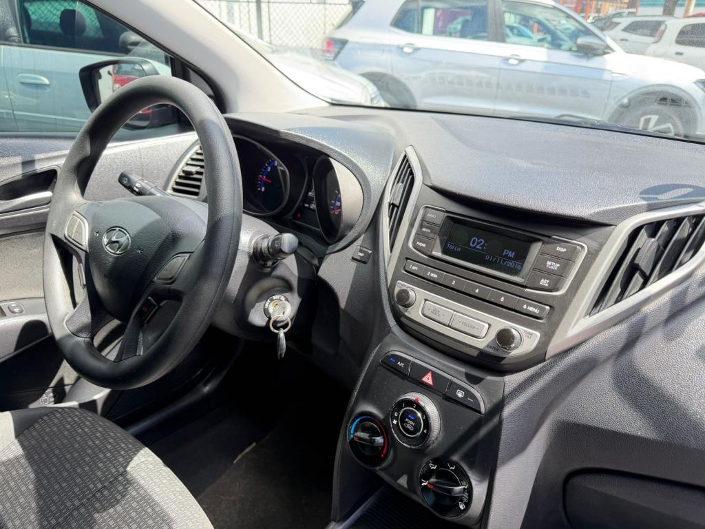 HYUNDAI HB 20 Hatch - Foto