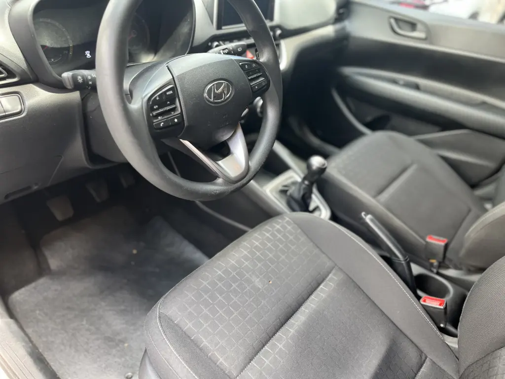 HYUNDAI HB 20 Hatch - Foto