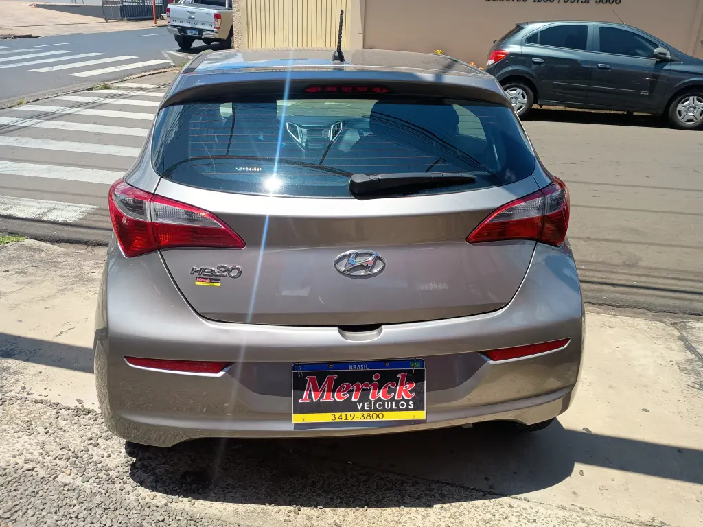 HYUNDAI HB 20 Hatch - Foto