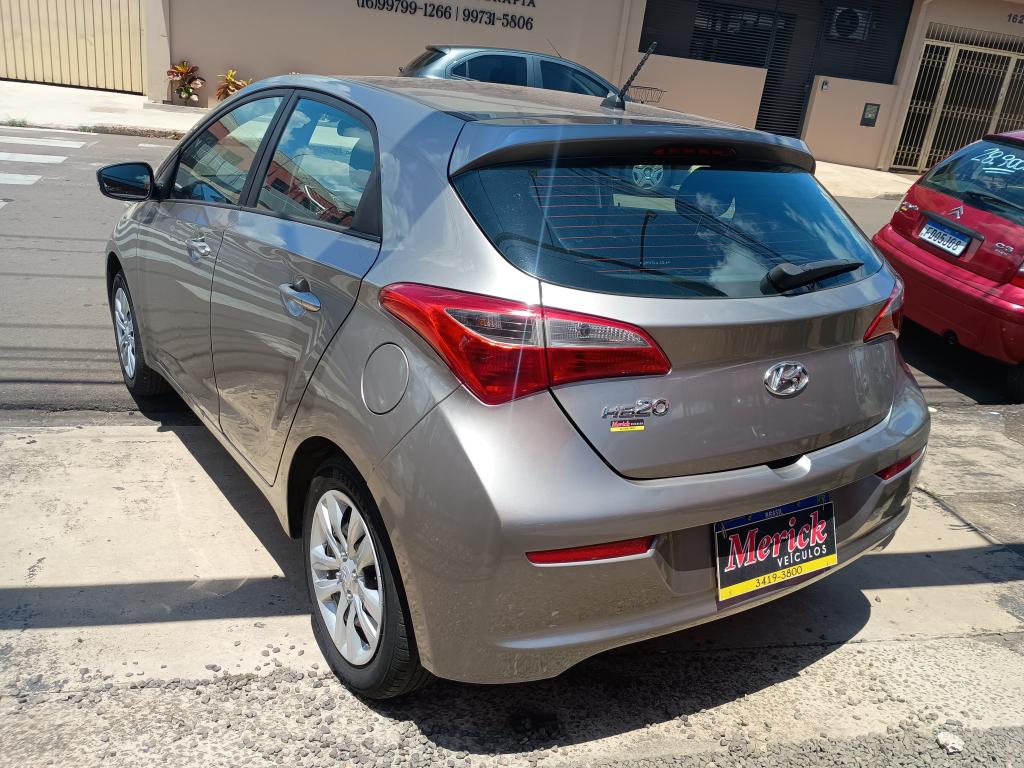 HYUNDAI HB 20 Hatch - Foto