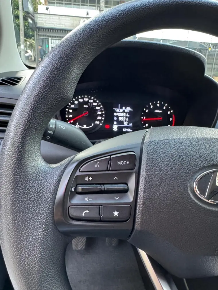 HYUNDAI HB 20 Hatch - Foto