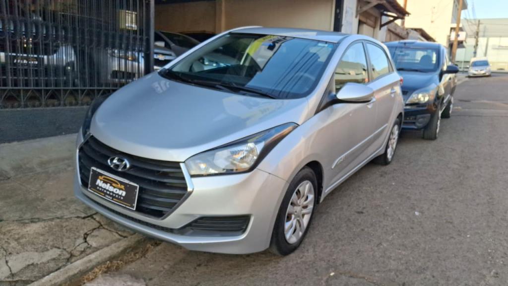 HYUNDAI HB 20 Hatch - Foto