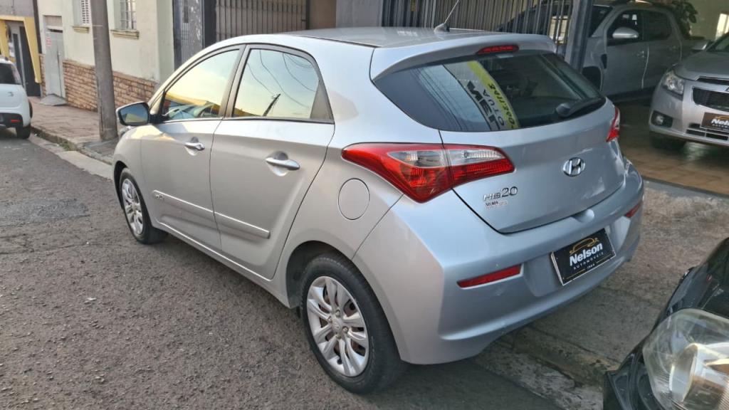HYUNDAI HB 20 Hatch - Foto