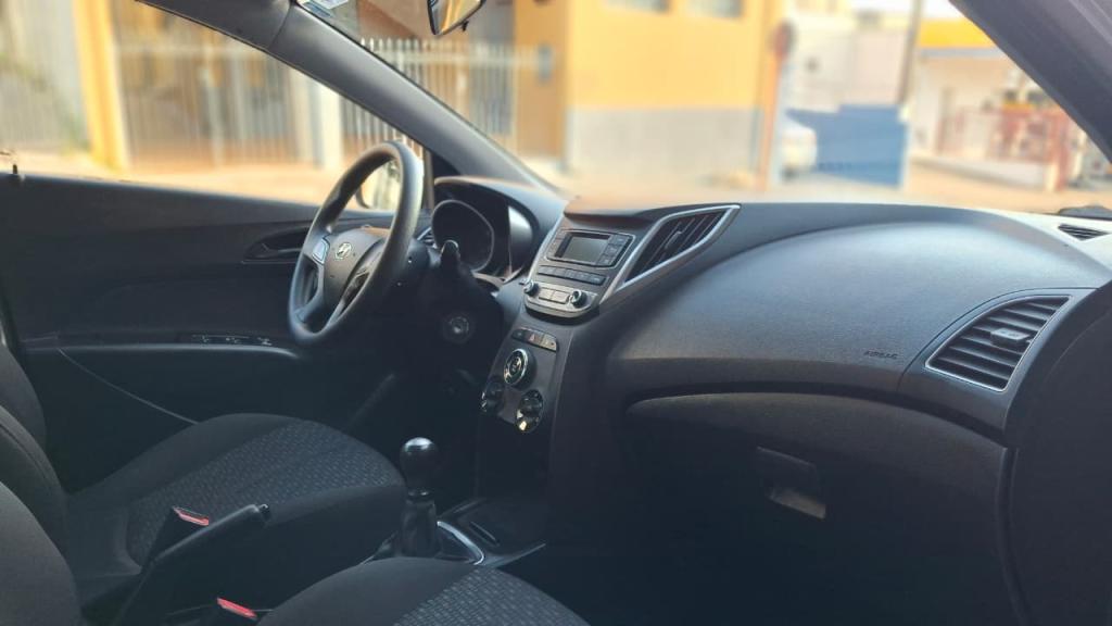 HYUNDAI HB 20 Hatch - Foto