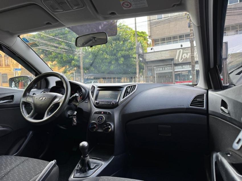 HYUNDAI HB 20 Hatch - Foto