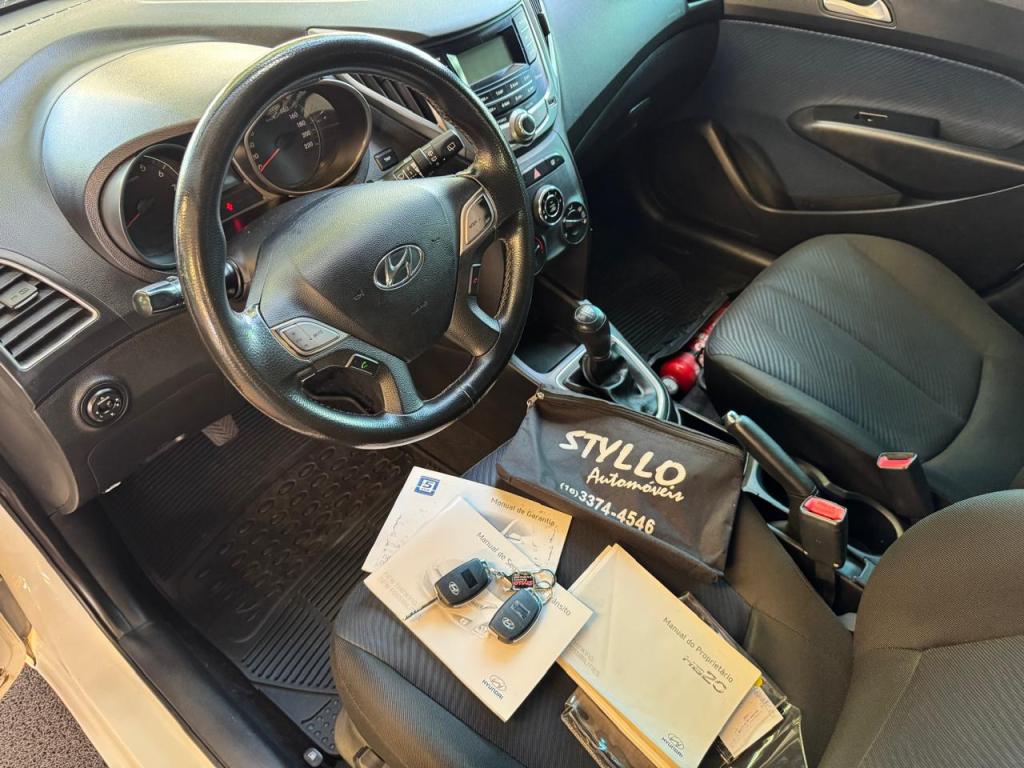 HYUNDAI HB 20 Hatch - Foto