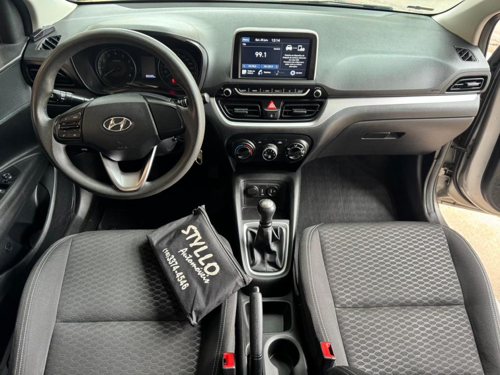 HYUNDAI HB 20 Hatch - Foto