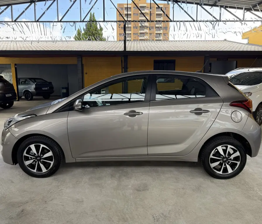 HYUNDAI HB 20 Hatch - Foto