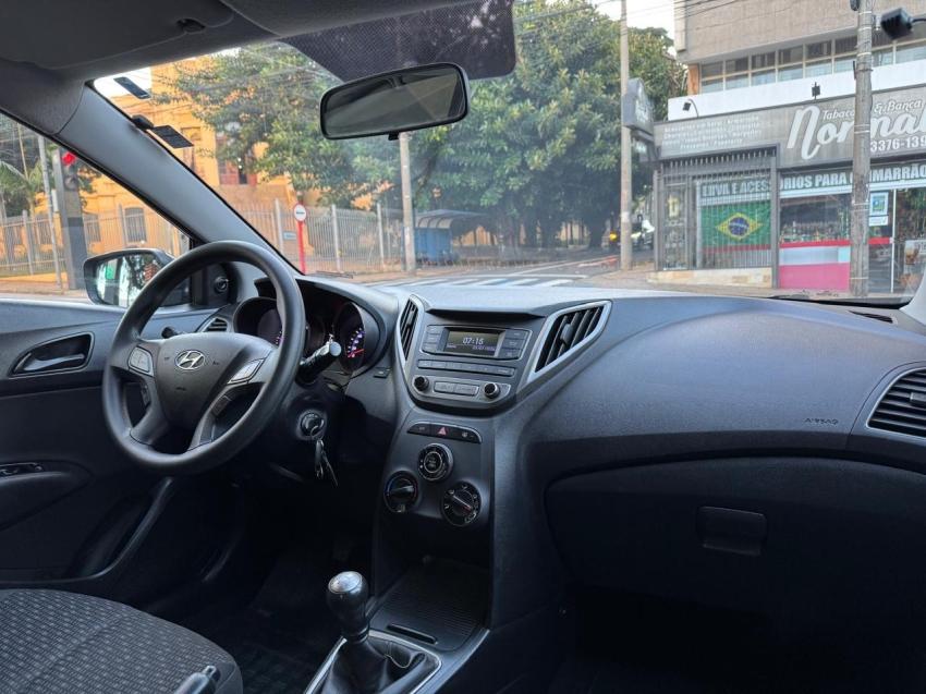 HYUNDAI HB 20 Hatch - Foto