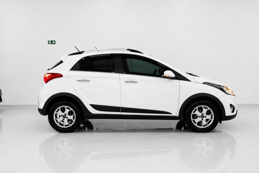 HYUNDAI HB 20 Hatch X - Foto