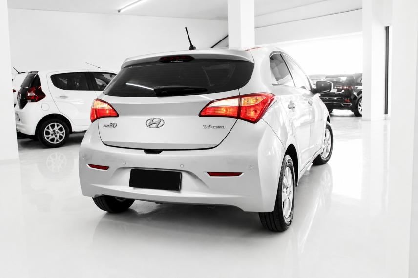 HYUNDAI HB 20 Hatch - Foto