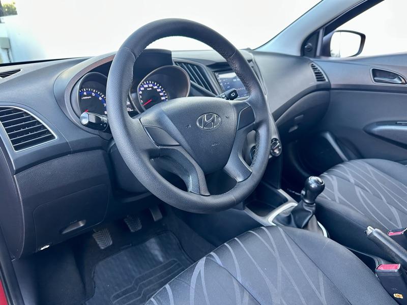 HYUNDAI HB 20 Hatch - Foto