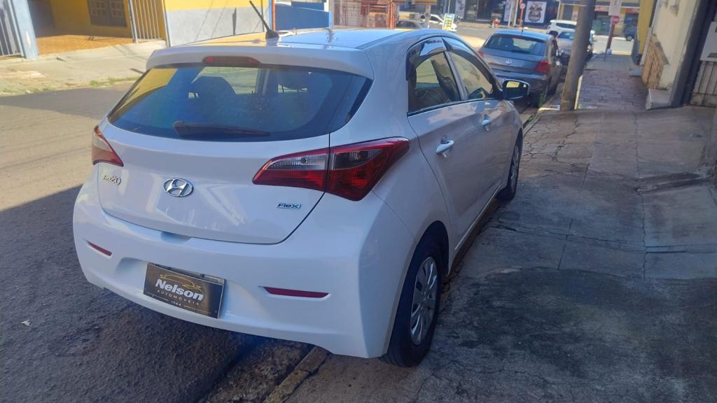 HYUNDAI HB 20 Hatch - Foto