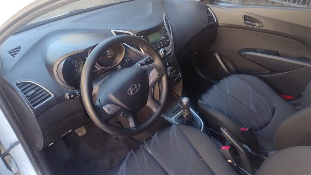HYUNDAI HB 20 Hatch - Foto