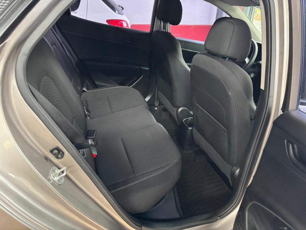 HYUNDAI HB 20 Hatch - Foto
