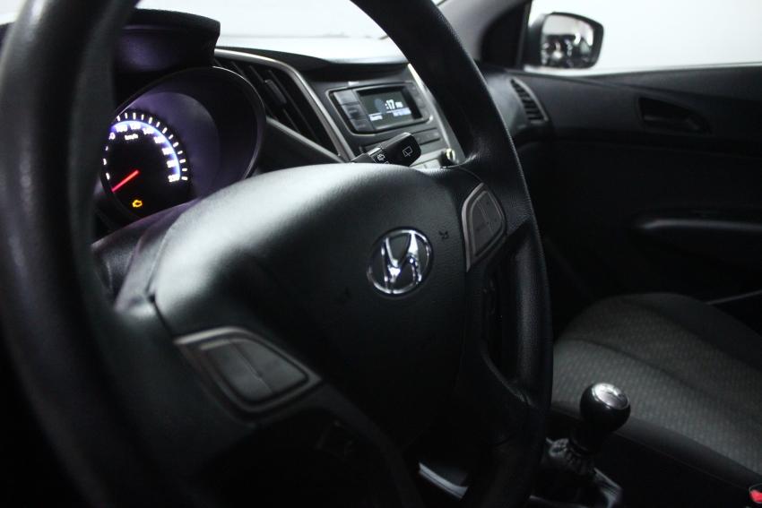 HYUNDAI HB 20 Hatch - Foto
