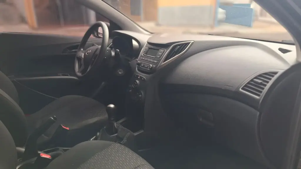 HYUNDAI HB 20 Hatch - Foto