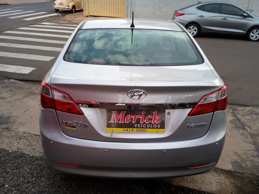 HYUNDAI HB 20 Sedan - Foto