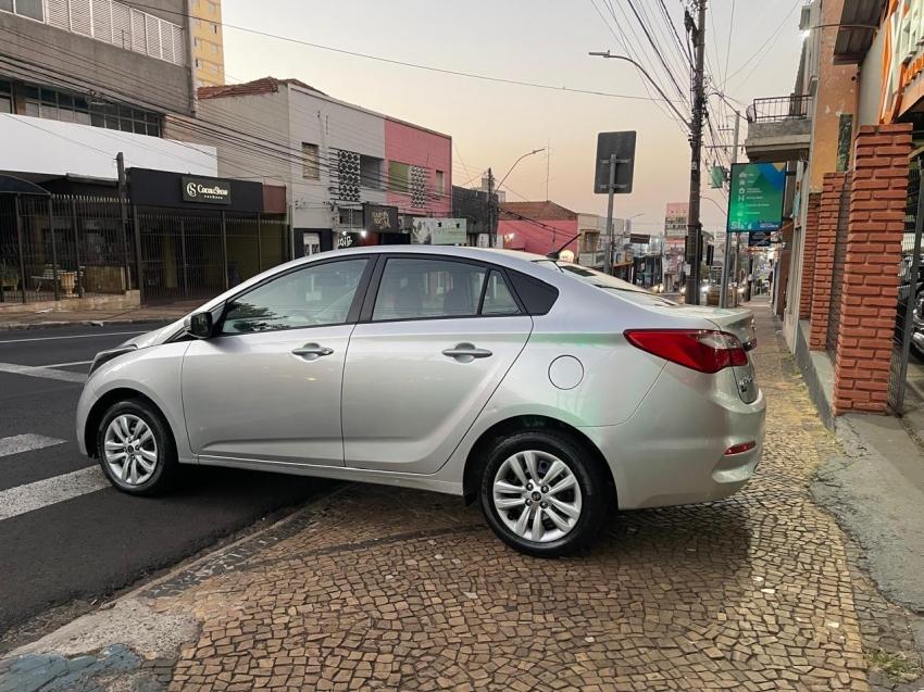 HYUNDAI HB 20 Sedan - Foto