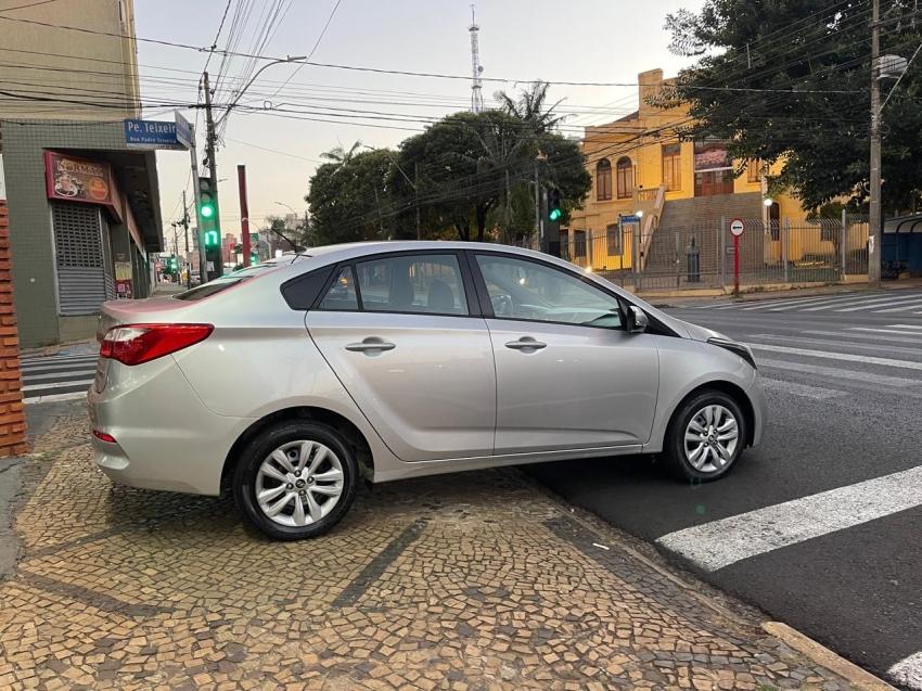 HYUNDAI HB 20 Sedan - Foto