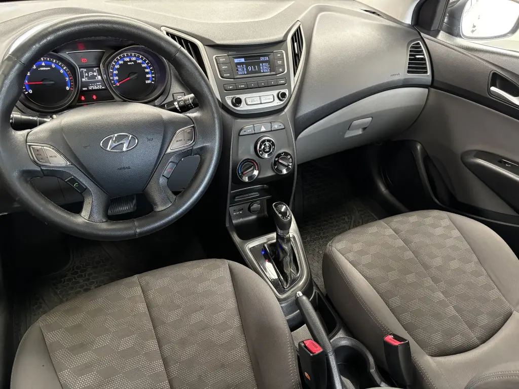 HYUNDAI HB 20 Sedan - Foto