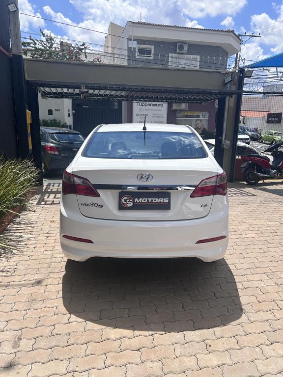 HYUNDAI HB 20 Sedan - Foto