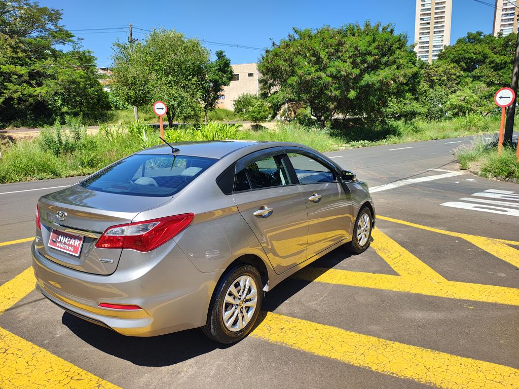 HYUNDAI HB 20 Sedan - Foto