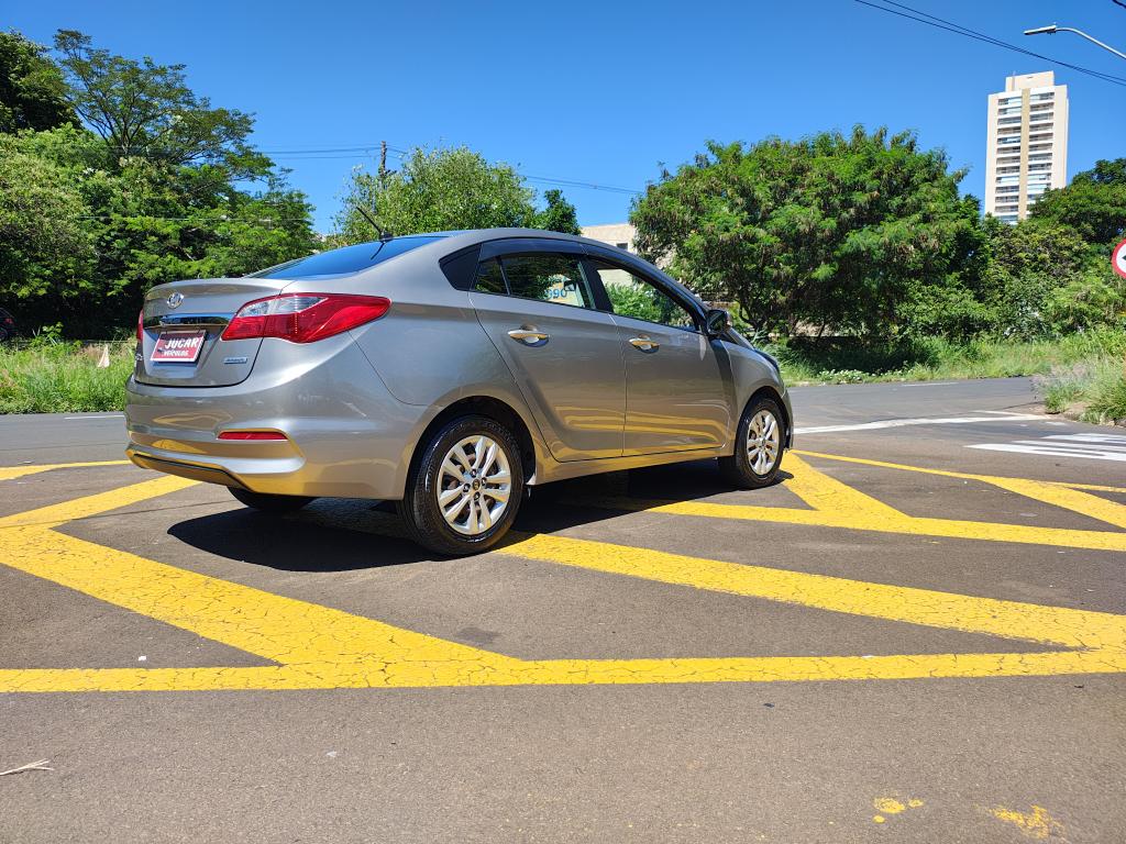 HYUNDAI HB 20 Sedan - Foto