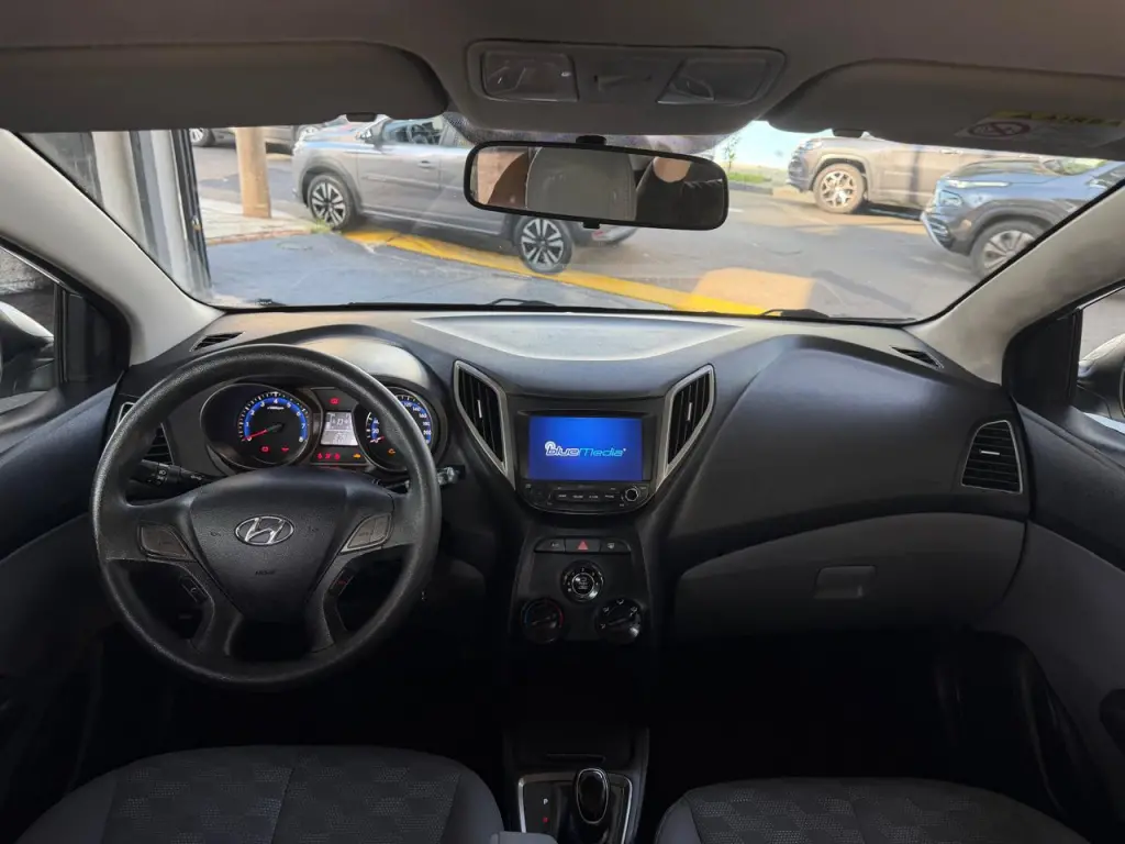HYUNDAI HB 20 Sedan - Foto