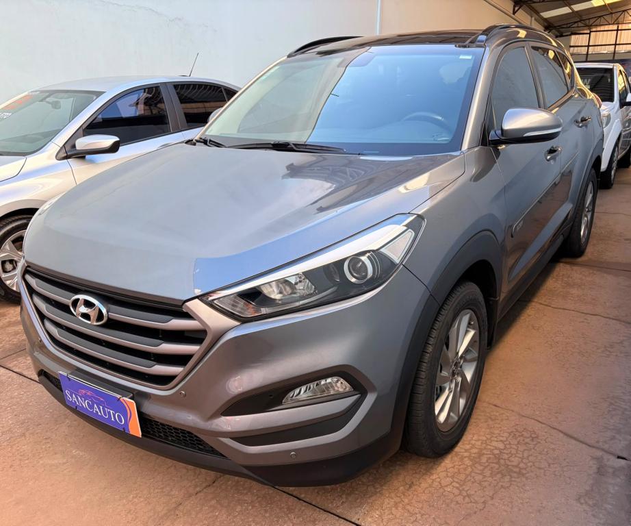 HYUNDAI Tucson - Foto