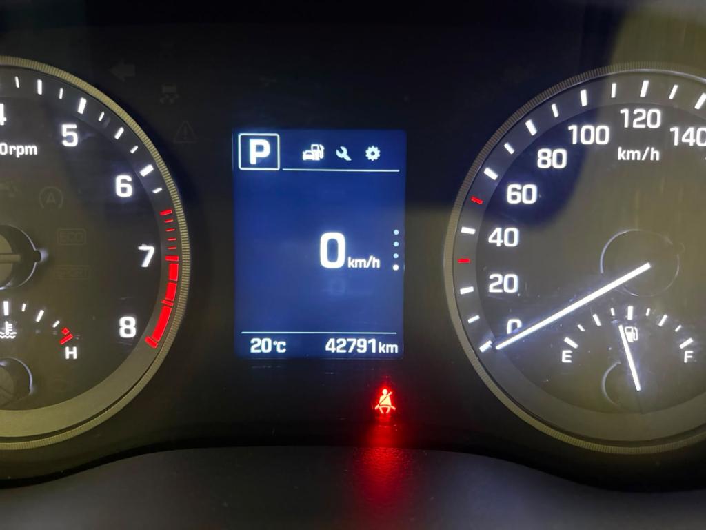 HYUNDAI Tucson - Foto