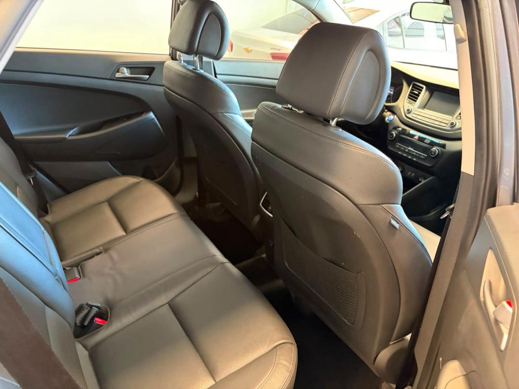 HYUNDAI Tucson - Foto